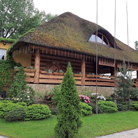 Pod Koziorozcami Hotel Trzebiechow Buitenkant foto