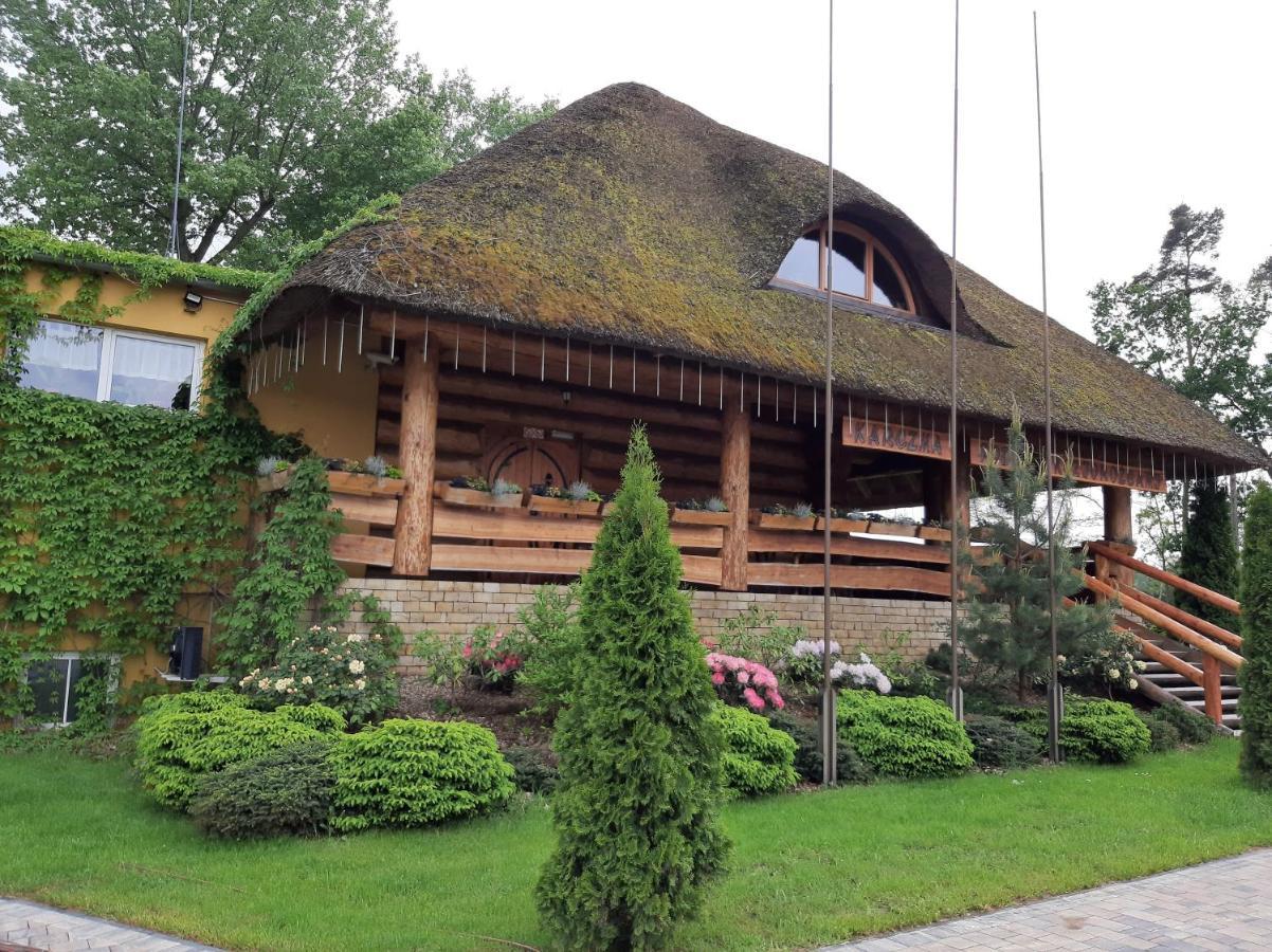 Pod Koziorozcami Hotel Trzebiechow Buitenkant foto